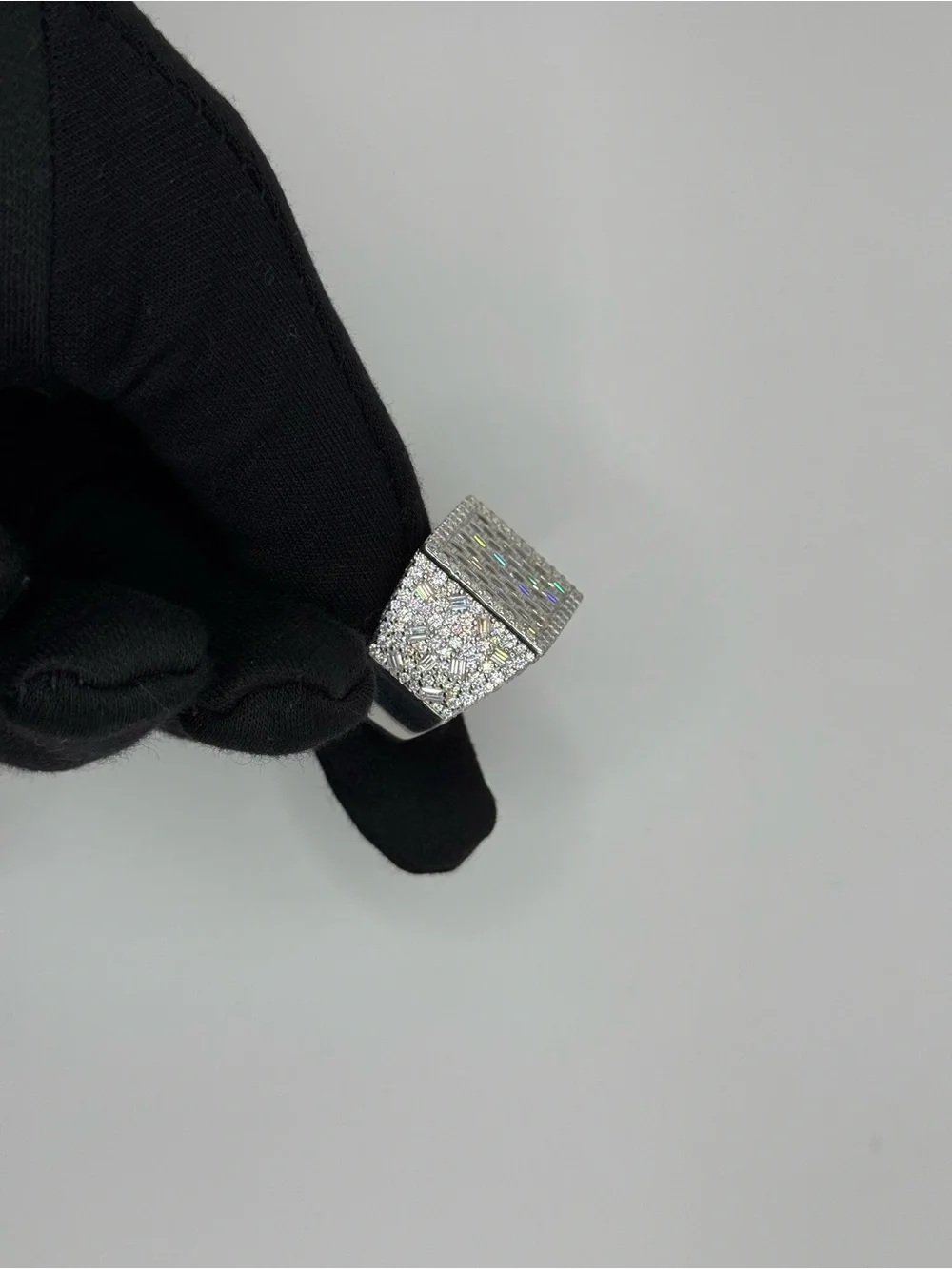S925 silver moissanite ring size 10 VVS1 GRA certified